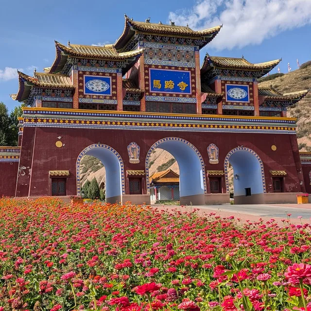 Cliff-side temple halls of Mati Temple